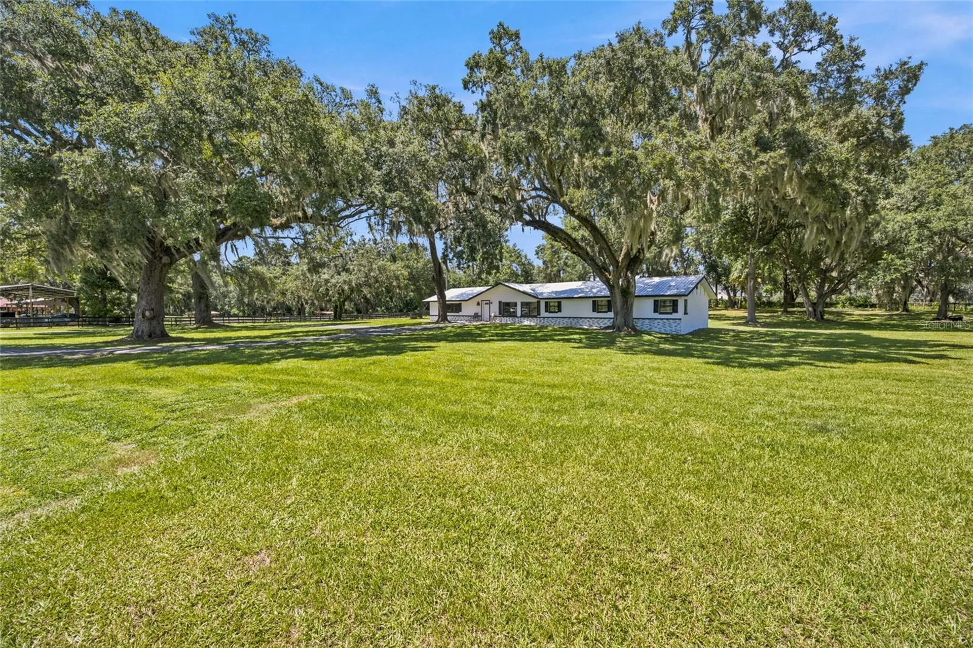 3875 SE 118th Lane Belleview FL 34420