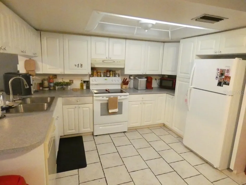 6705 Albemarle Parkway New Port Richey FL 34653
