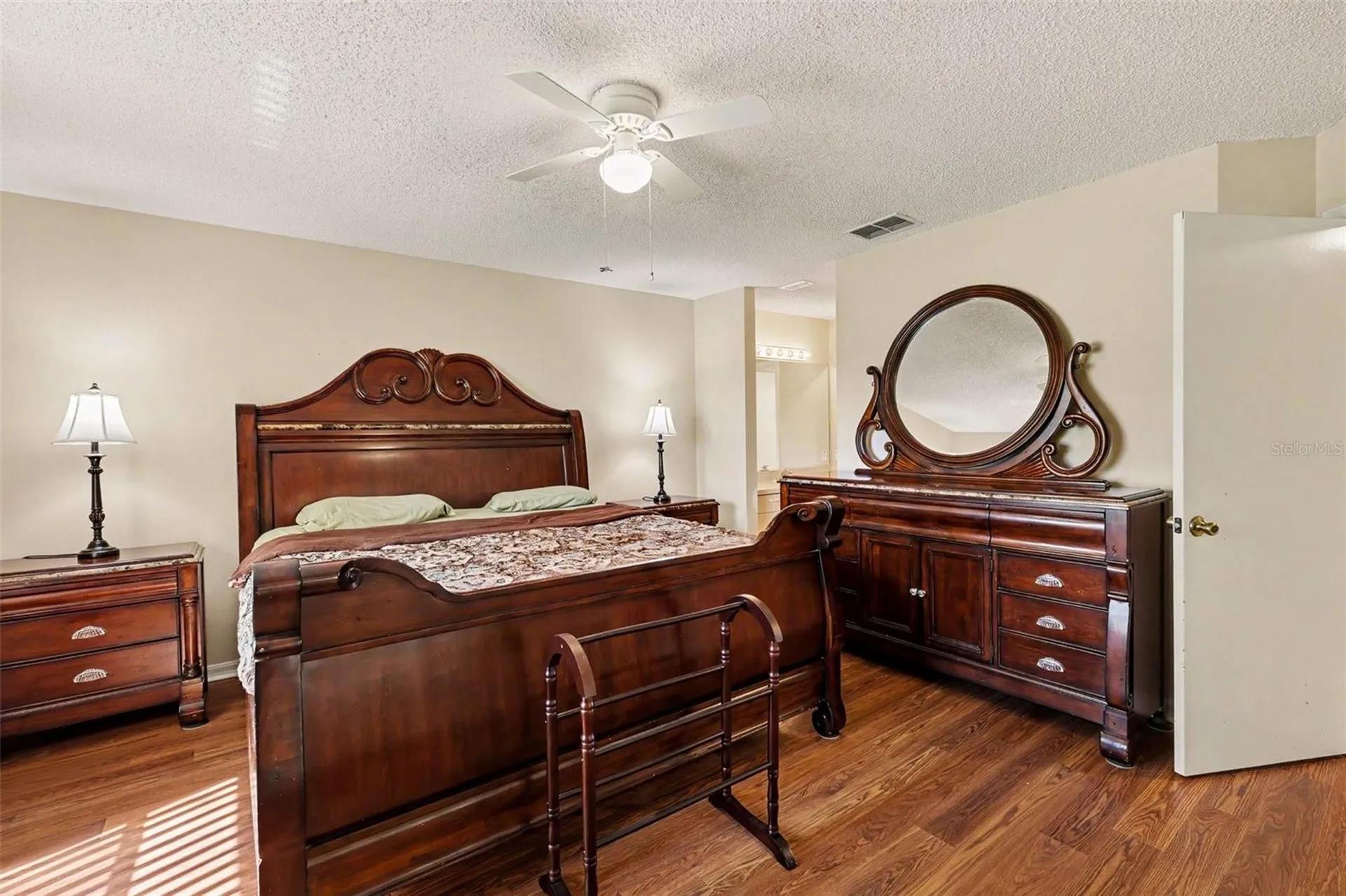 1501 Las Pacos Court The Villages FL 32162