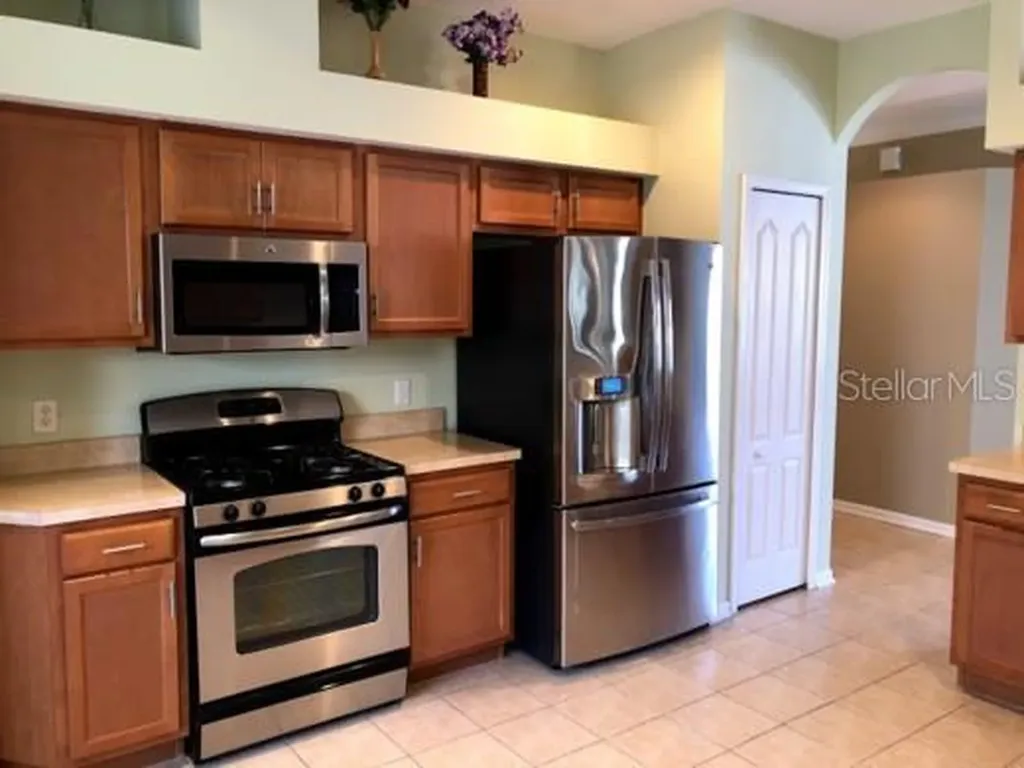 2520 Peekskill Road Valrico FL 33594