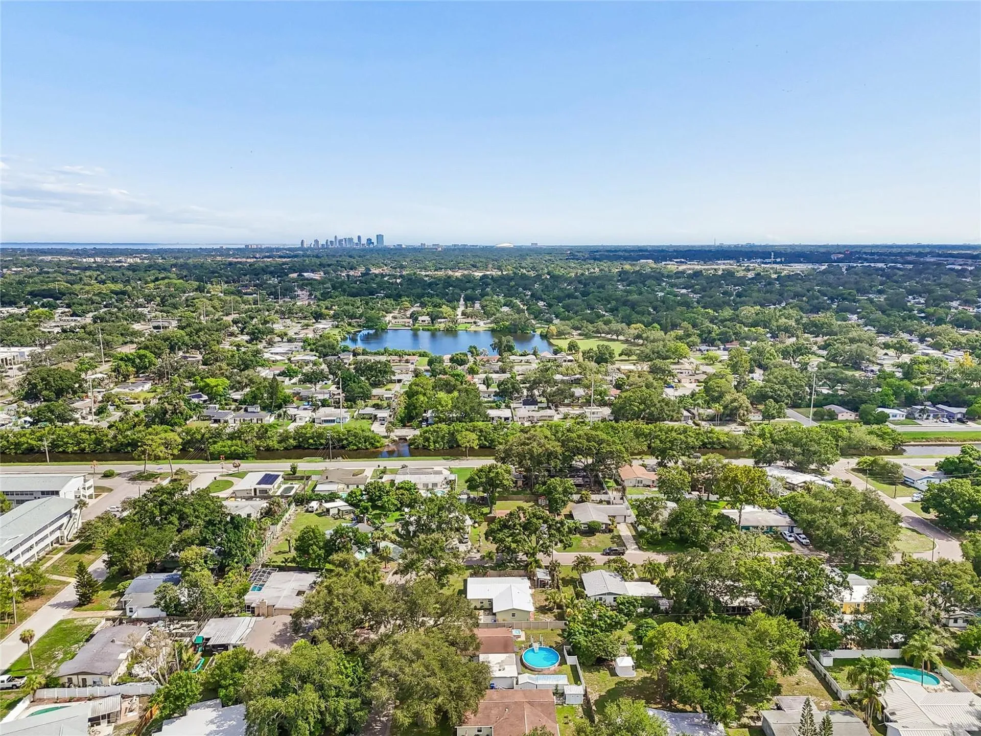 7846 12th Street N St Petersburg FL 33702