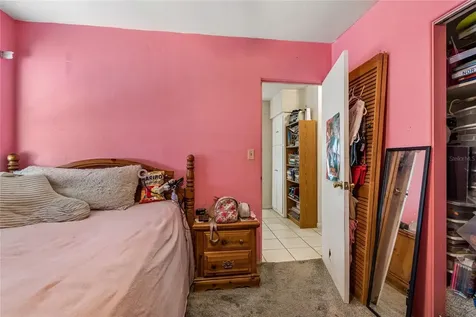 7846 12th Street N St Petersburg FL 33702