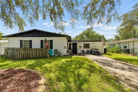 7846 12th Street N St Petersburg FL 33702