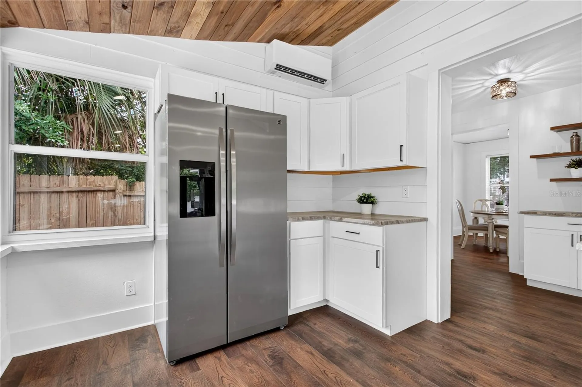1811 Sanford Avenue Sanford FL 32771