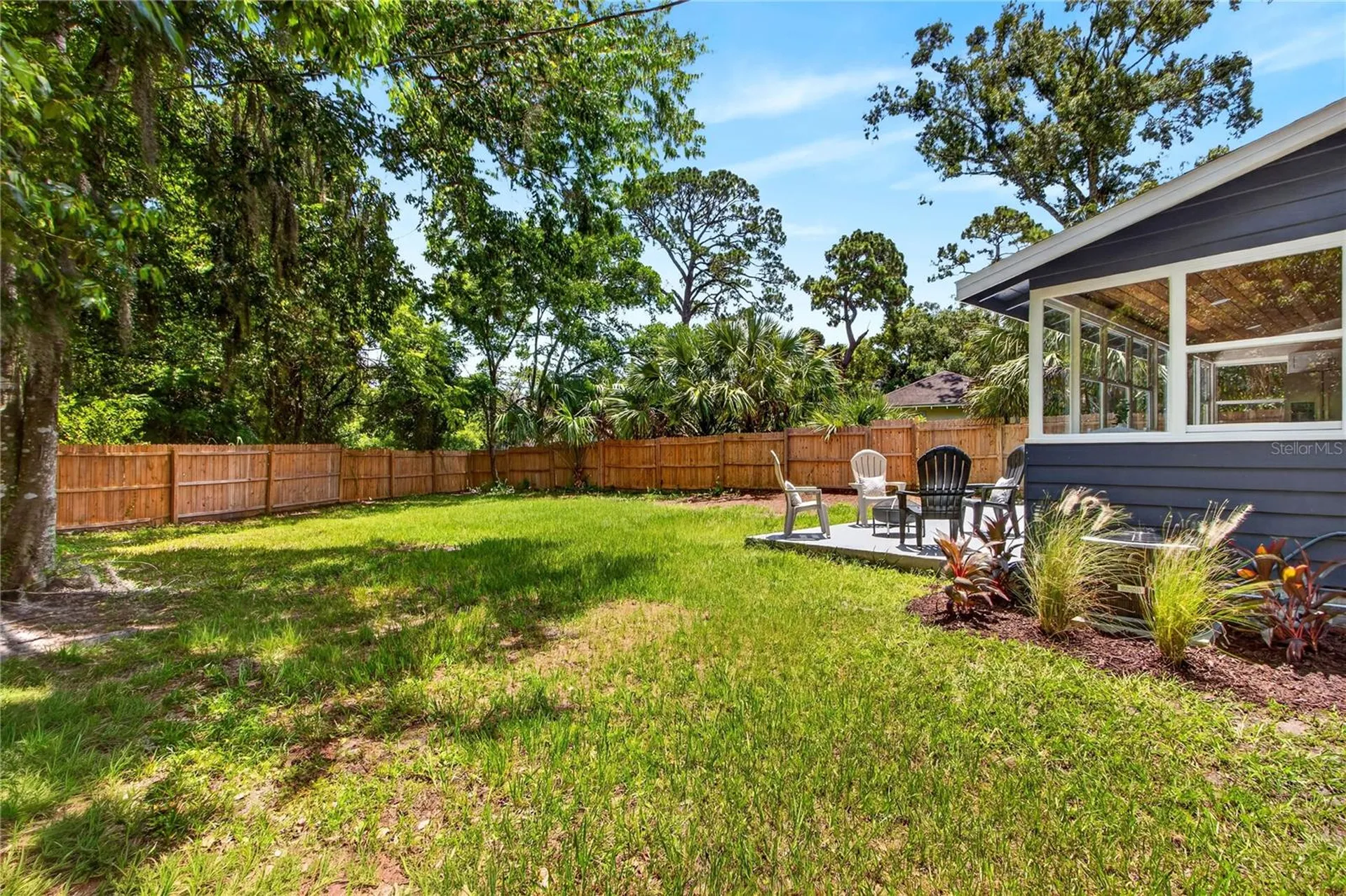 1811 Sanford Avenue Sanford FL 32771
