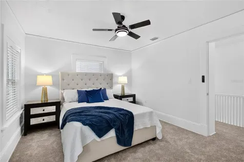1811 Sanford Avenue Sanford FL 32771