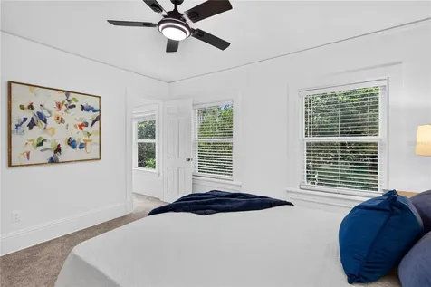 1811 Sanford Avenue Sanford FL 32771