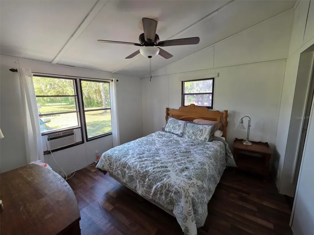 26 Sapp Street Inglis FL 34449