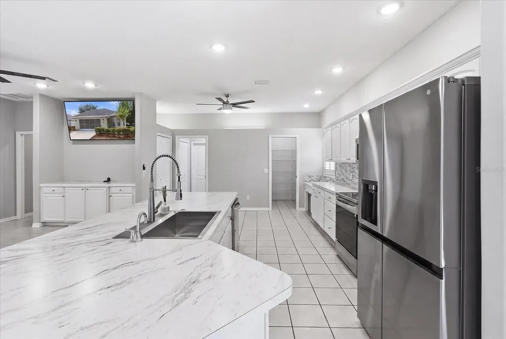 6484 W Cannondale Drive Crystal River FL 34429
