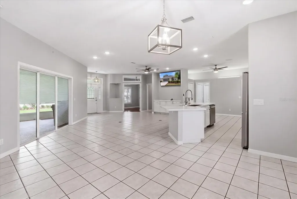 6484 W Cannondale Drive Crystal River FL 34429