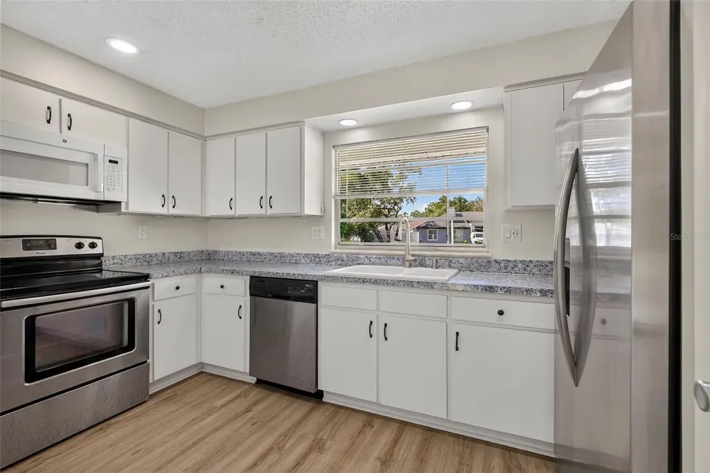 7502 Pond Circle Spring Hill FL 34606