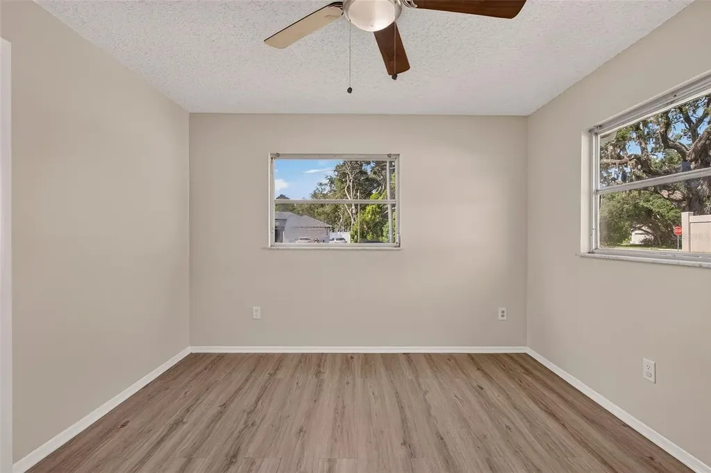 7502 Pond Circle Spring Hill FL 34606
