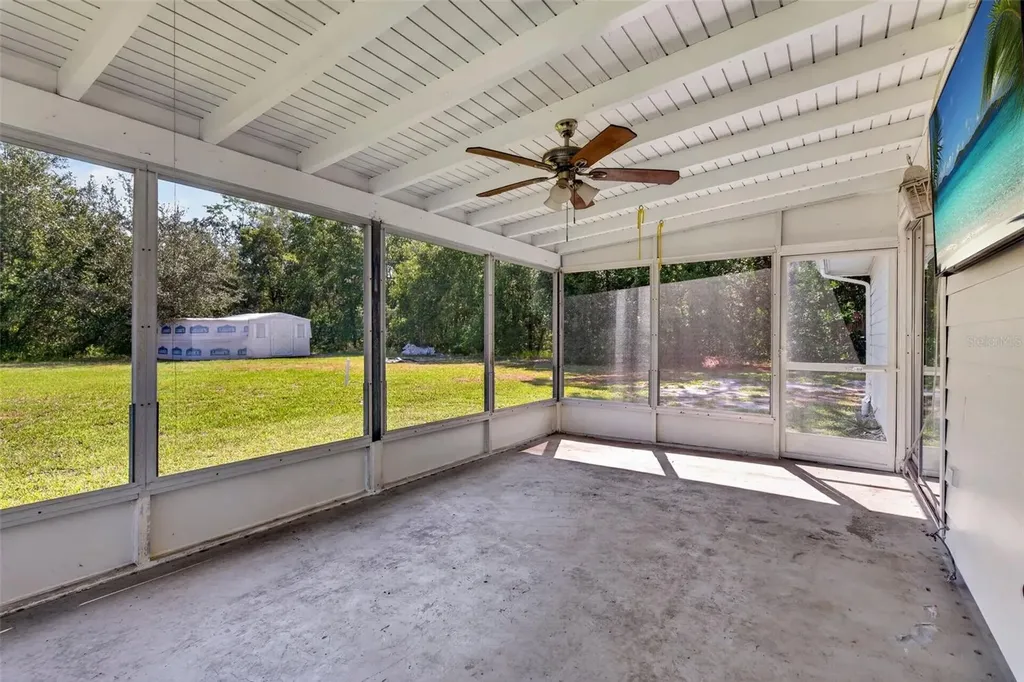 7502 Pond Circle Spring Hill FL 34606