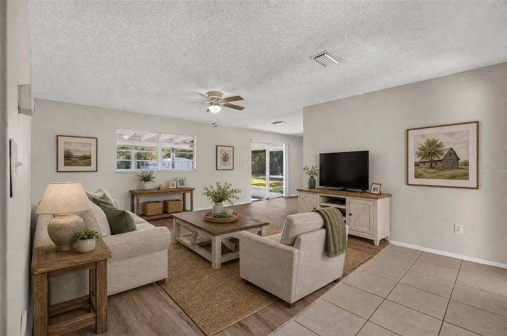 7502 Pond Circle Spring Hill FL 34606