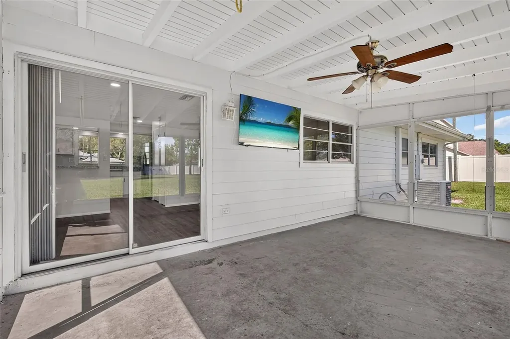 7502 Pond Circle Spring Hill FL 34606