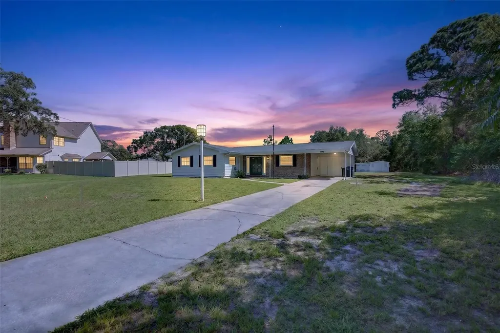 7502 Pond Circle Spring Hill FL 34606
