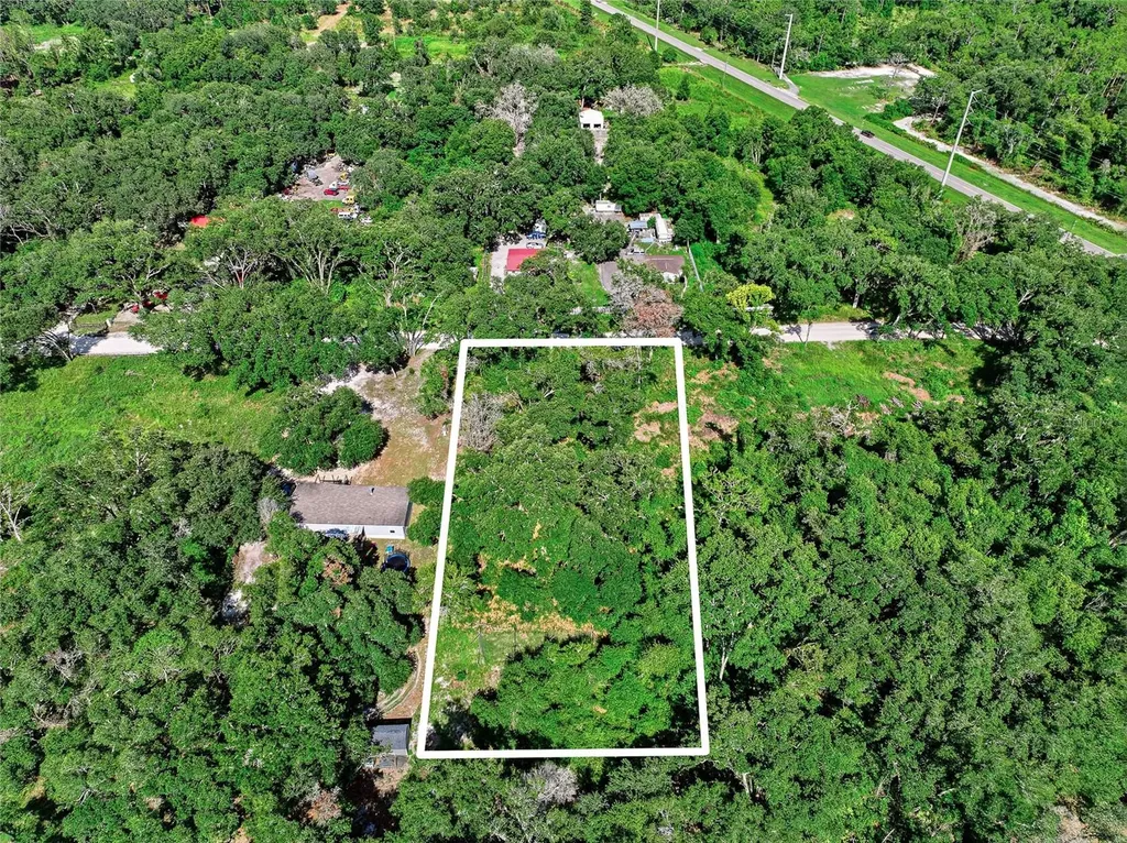 6827 Lumberton Road Zephyrhills FL 33540