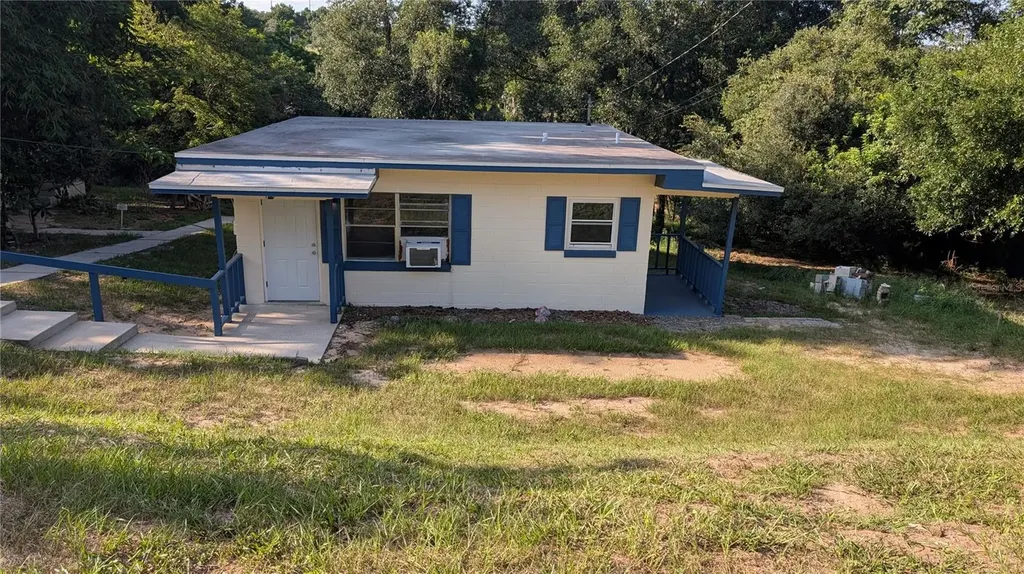 738 E Minneola Avenue Clermont FL 34711