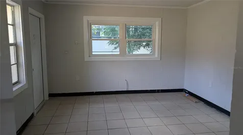 738 E Minneola Avenue Clermont FL 34711