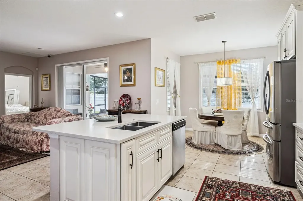 3918 Watersend Drive Orlando FL 32829