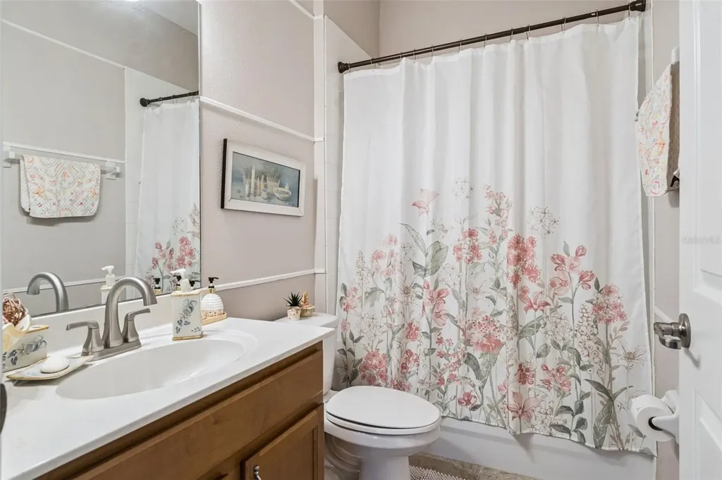 3918 Watersend Drive Orlando FL 32829