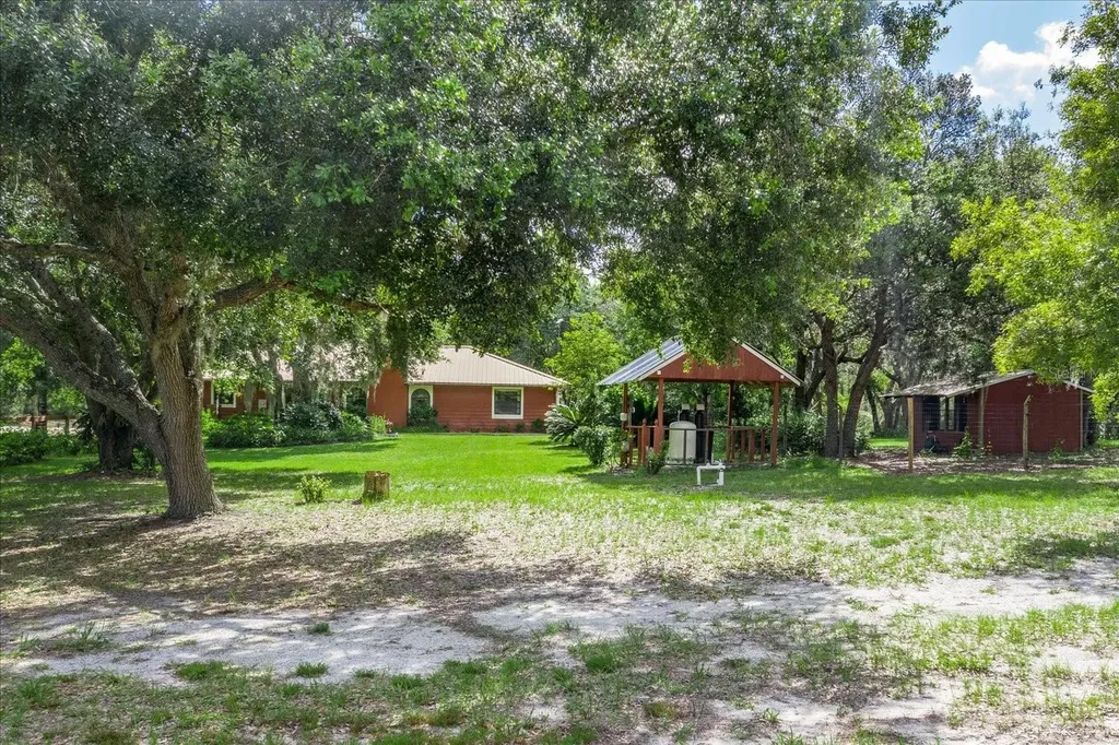 1273 Scrub Jay Trail Frostproof FL 33843