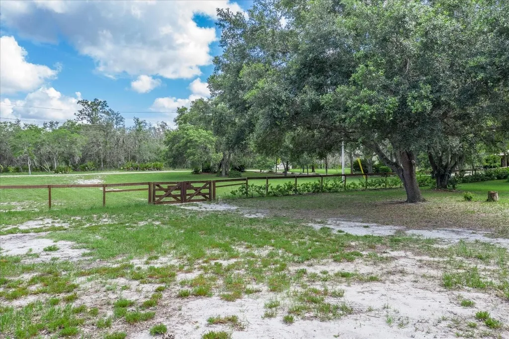 1273 Scrub Jay Trail Frostproof FL 33843