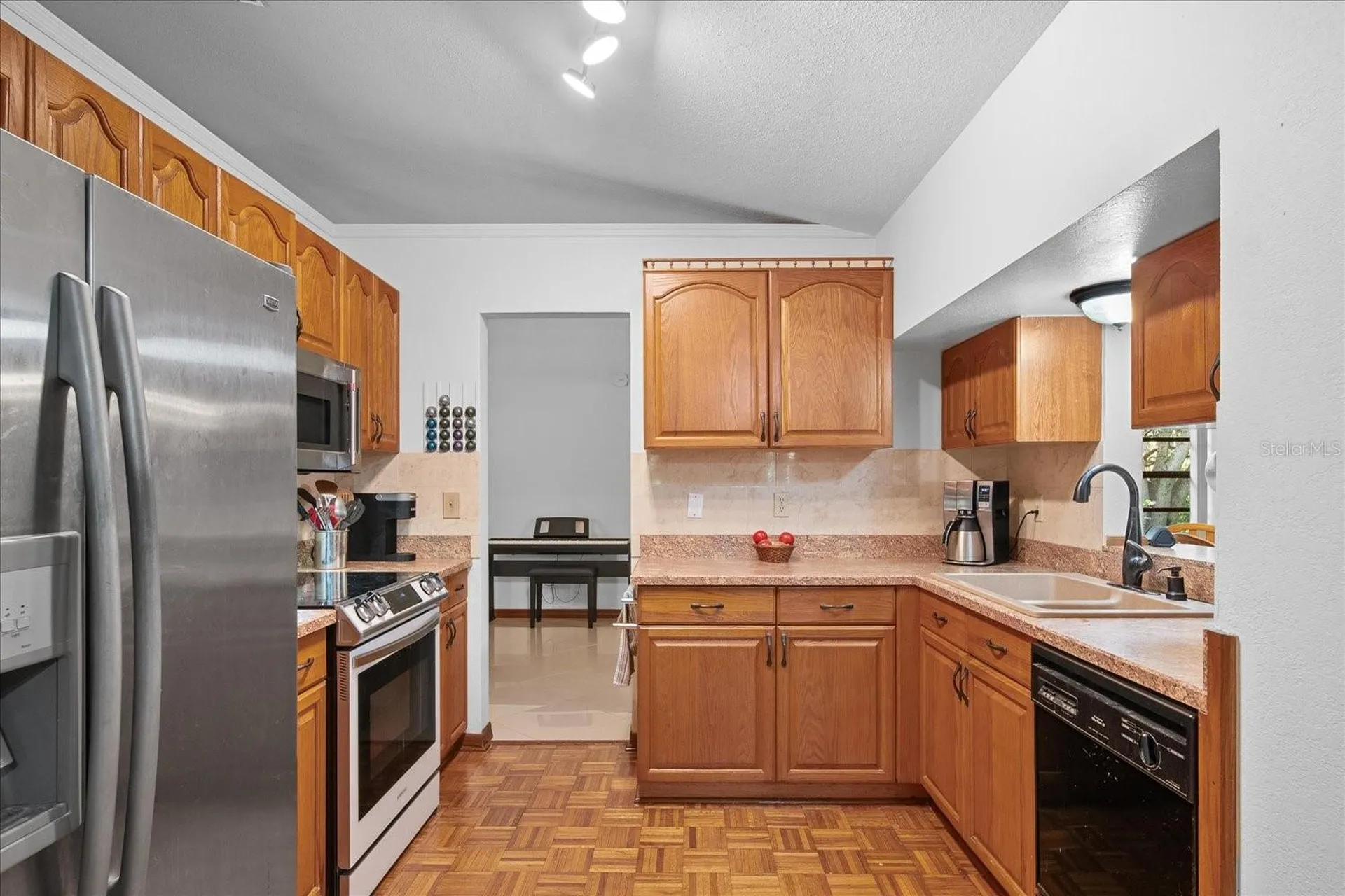 1273 Scrub Jay Trail Frostproof FL 33843