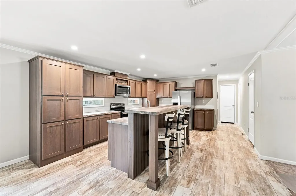 6839 Lumberton Road Zephyrhills FL 33540