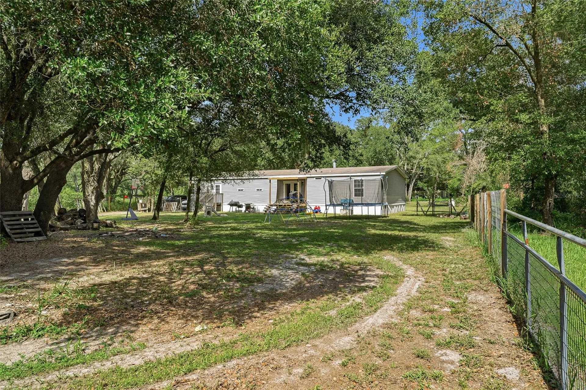 6839 Lumberton Road Zephyrhills FL 33540