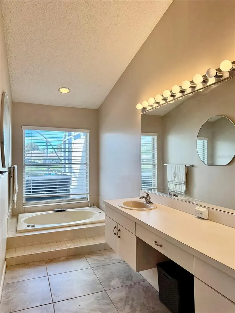 4720 Peridia Boulevard E Bradenton FL 34203