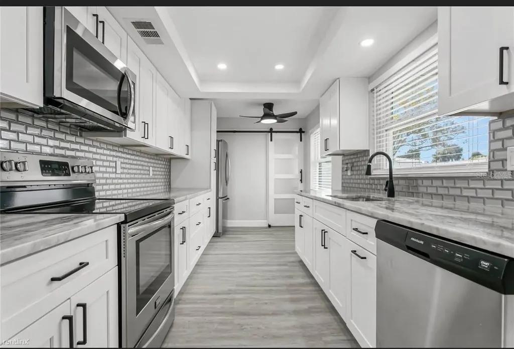 2036 Nursery Road Clearwater FL 33764