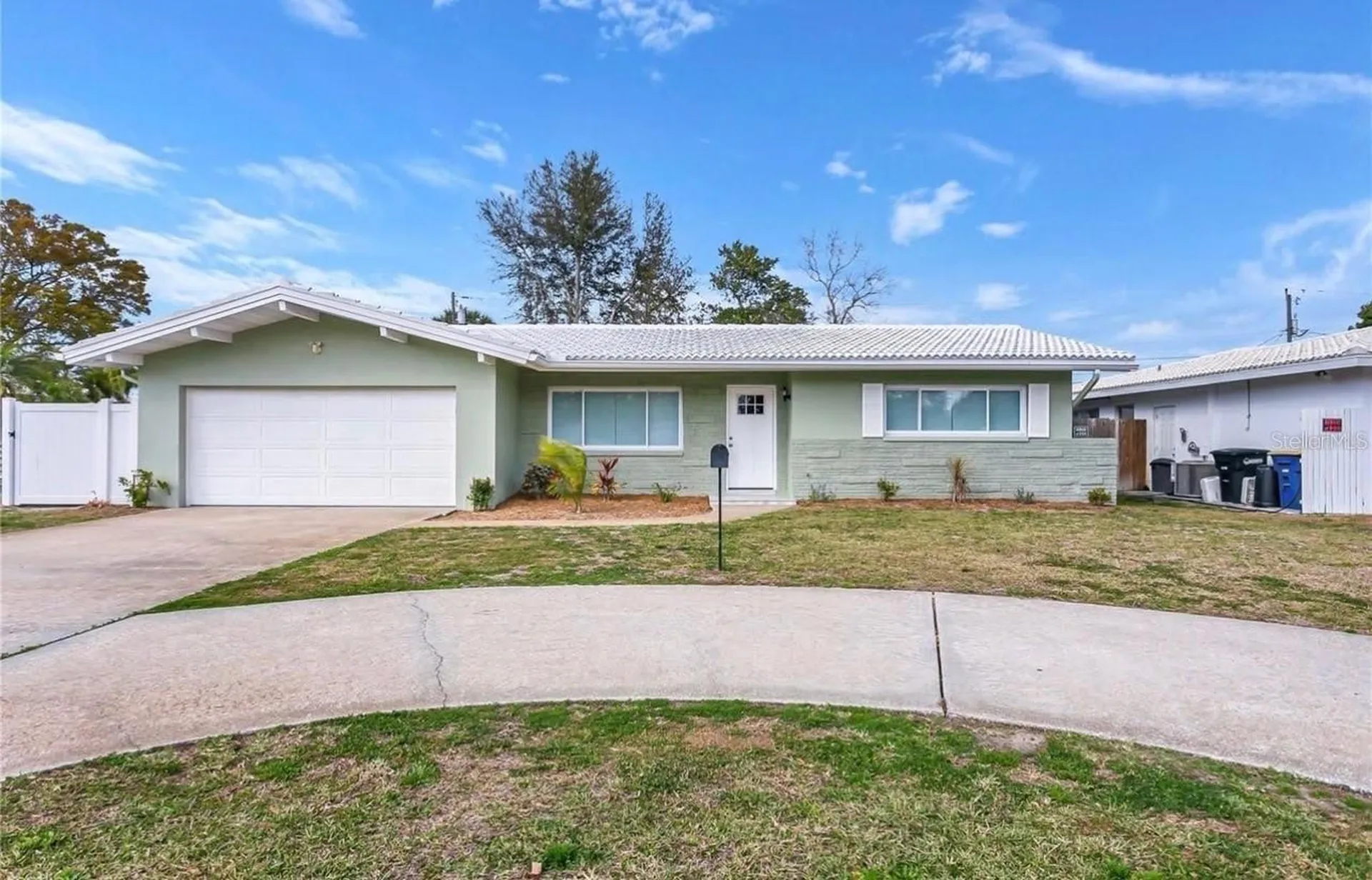 2036 Nursery Road Clearwater FL 33764