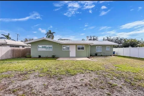 2036 Nursery Road Clearwater FL 33764