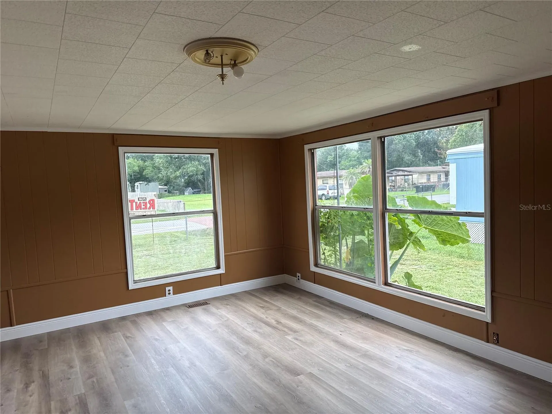 9854 5th Avenue Orlando FL 32824