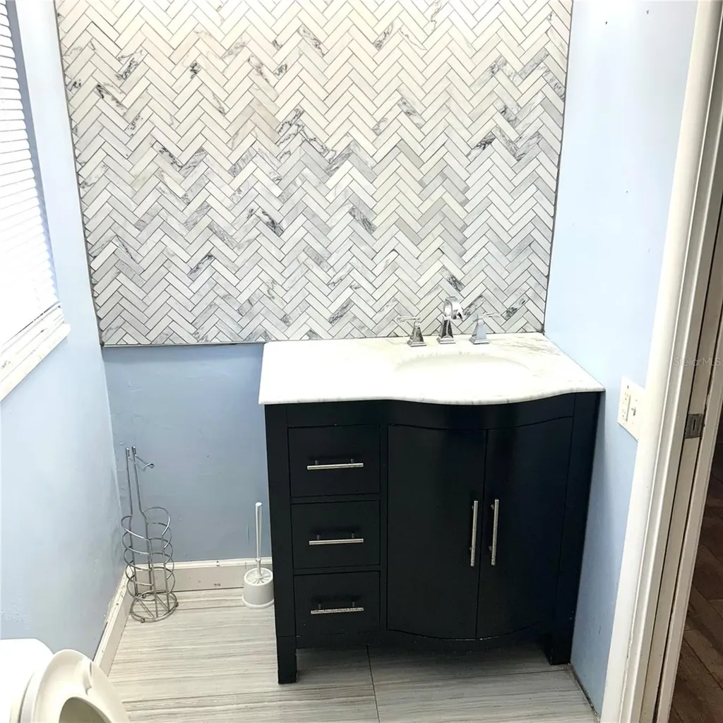 2152 Greenbriar Boulevard Clearwater FL 33763