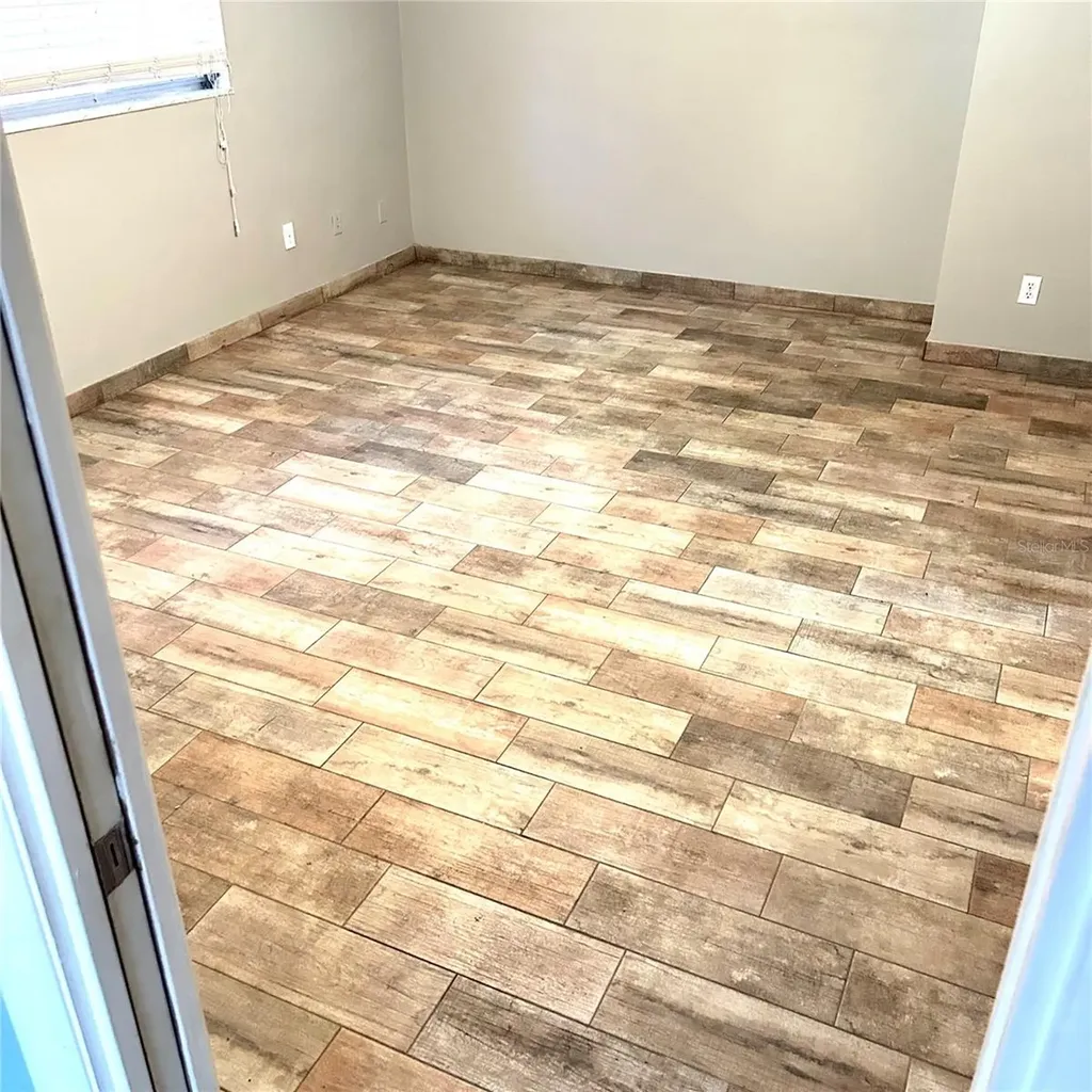 2152 Greenbriar Boulevard Clearwater FL 33763