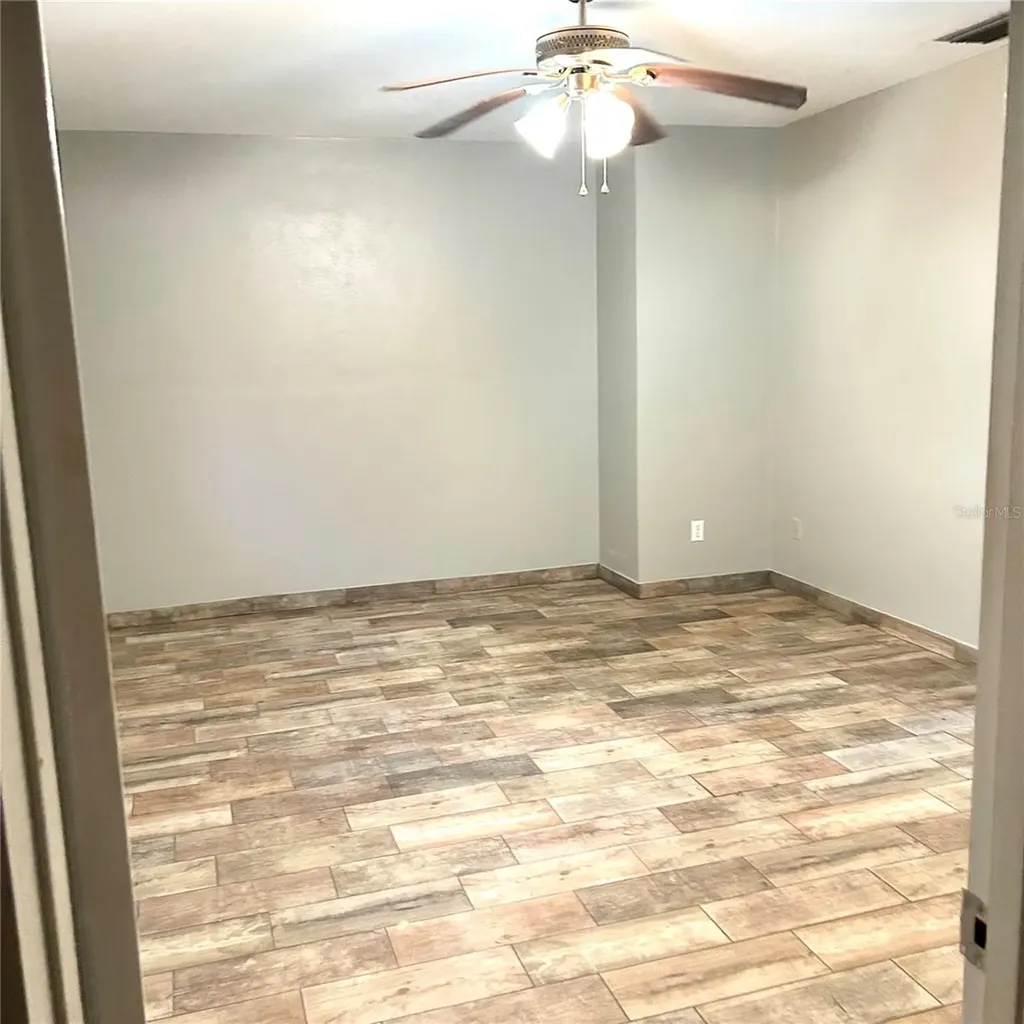 2152 Greenbriar Boulevard Clearwater FL 33763