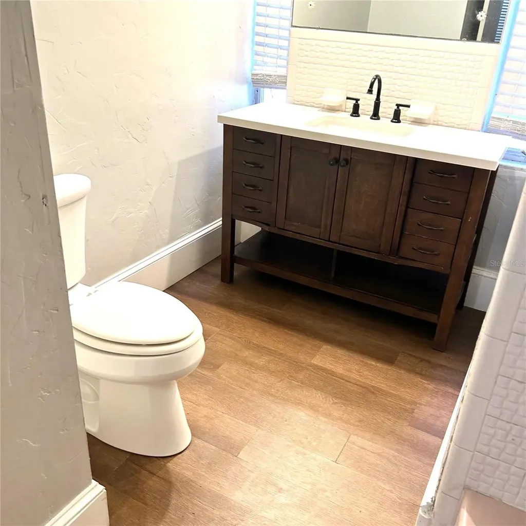 2152 Greenbriar Boulevard Clearwater FL 33763