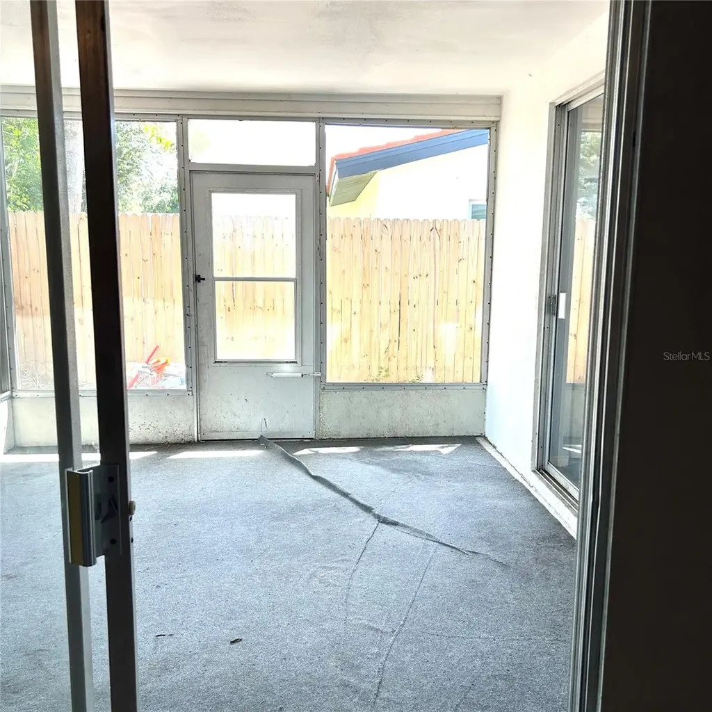 2152 Greenbriar Boulevard Clearwater FL 33763