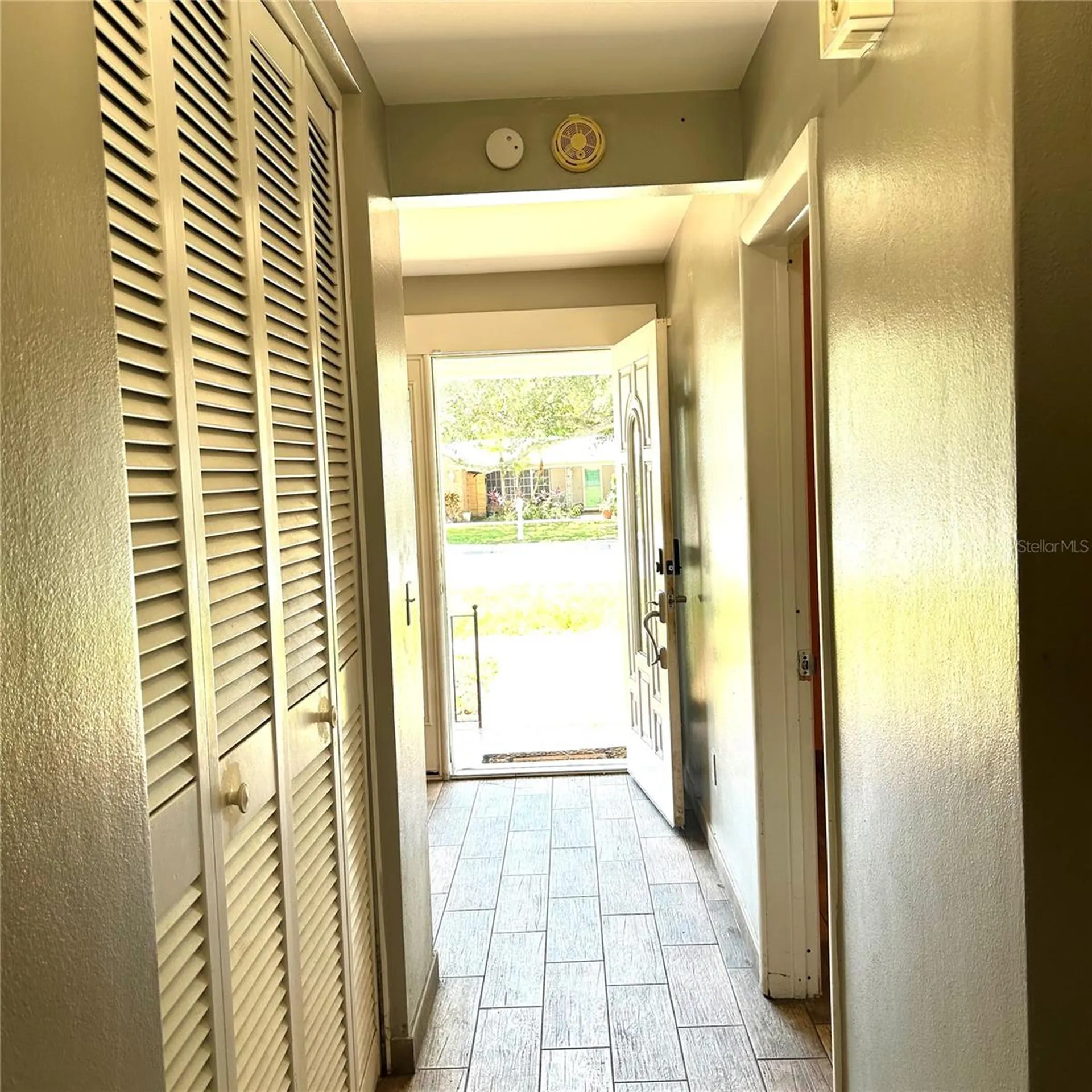 2152 Greenbriar Boulevard Clearwater FL 33763