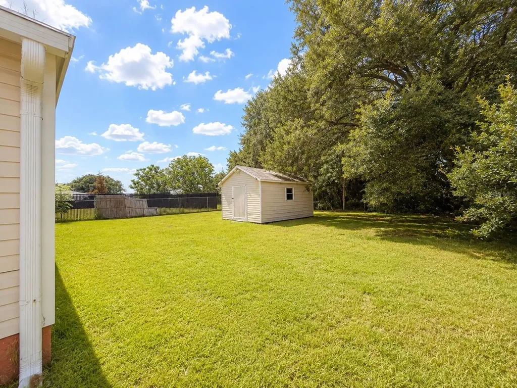 347 Canal Court Lake Wales FL 33859