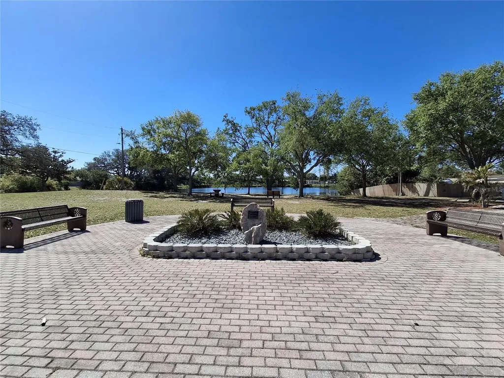 5560 61st Street N St Petersburg FL 33709