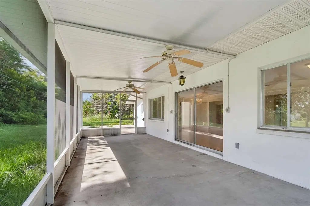 11435 Oval Drive E Largo FL 33774