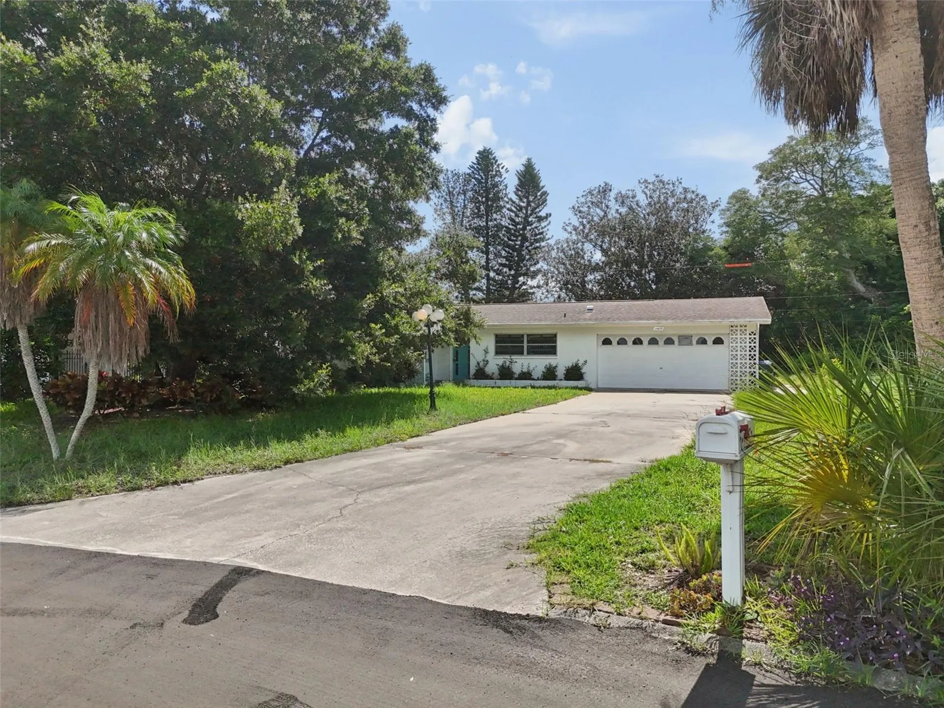 11435 Oval Drive E Largo FL 33774