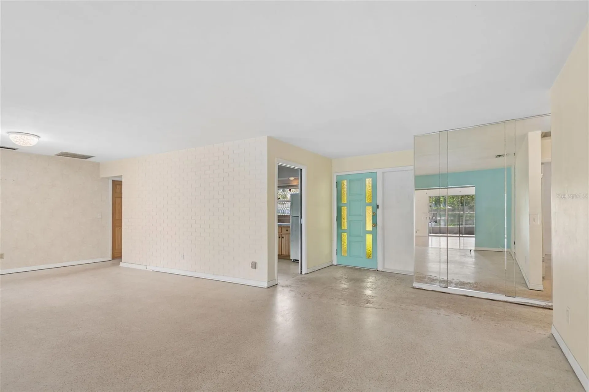 11435 Oval Drive E Largo FL 33774