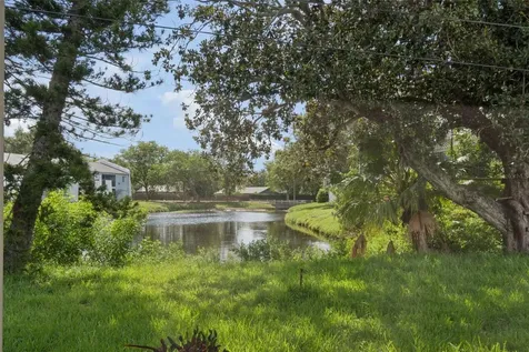 11435 Oval Drive E Largo FL 33774