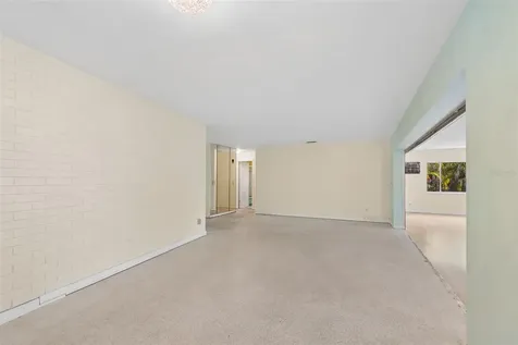 11435 Oval Drive E Largo FL 33774