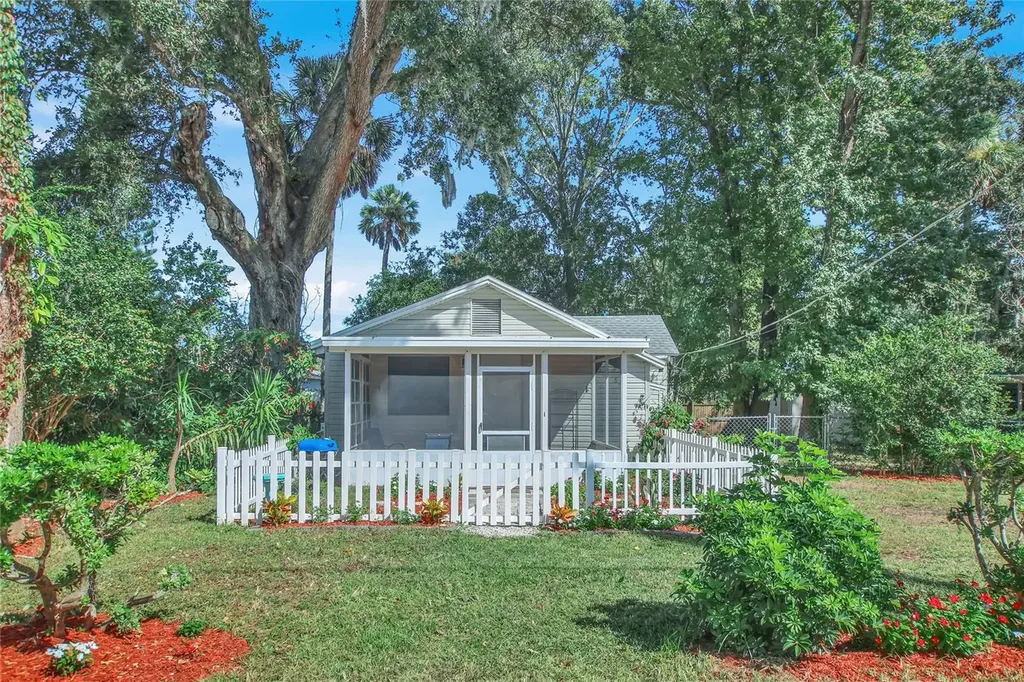 847 Jasmine Avenue Holly Hill FL 32117