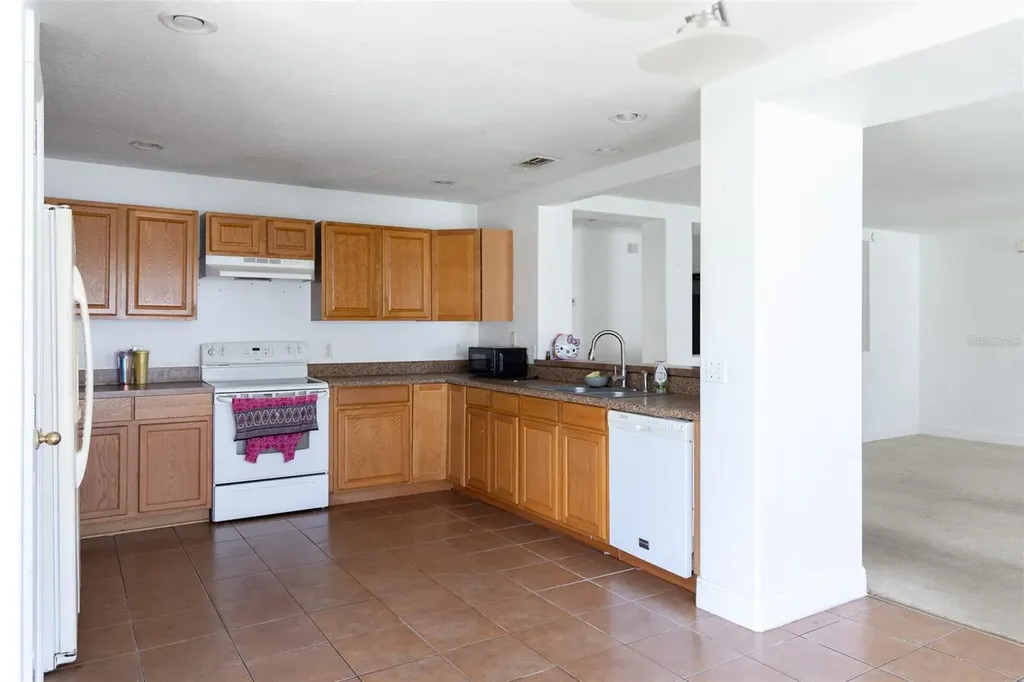 1631 Perdido Court Kissimmee FL 34759
